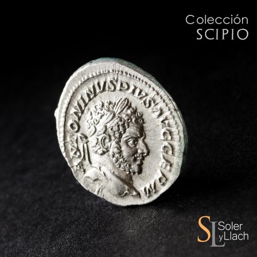 IMPERIO ROMANO. Denario. Acuñada el 213-217 d.C. CARACALLA. 