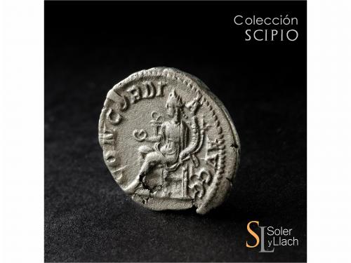 IMPERIO ROMANO. Denario. Acuñada el 225-226 d.C. ORBIANA. An