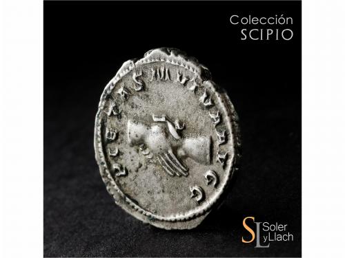 IMPERIO ROMANO. Antoniniano. Acuñada el 238 d.C. BALBINO. An