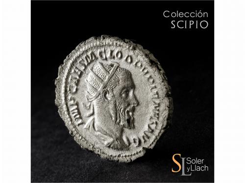 IMPERIO ROMANO. Antoniniano. Acuñada el 238 d.C. PUPIENO. An
