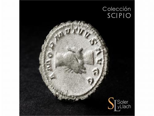 IMPERIO ROMANO. Antoniniano. Acuñada el 238 d.C. PUPIENO. An