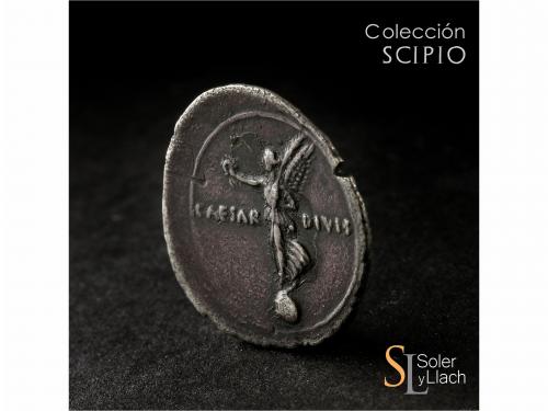 IMPERIO ROMANO. Denario. Acuñada el 32-29 a.C. OCTAVIO. Anv.