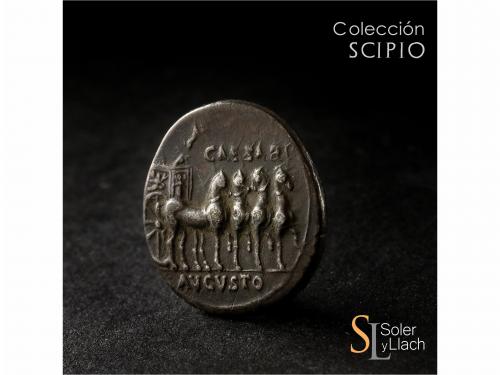 IMPERIO ROMANO. Denario. Acuñada el 18 a.C. AUGUSTO. COLONIA