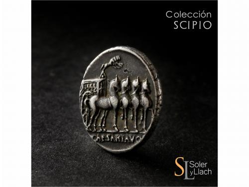 IMPERIO ROMANO. Denario. Acuñada el 18 a.C. AUGUSTO. COLONIA