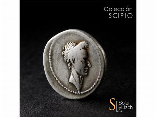 IMPERIO ROMANO. Denario. Acuñada el 40 a.C. JULIO CÉSAR. Qui