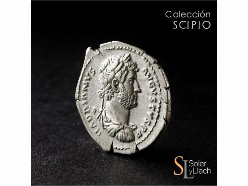 IMPERIO ROMANO. Denario. Acuñada el 134-138 d.C. ADRIANO. An