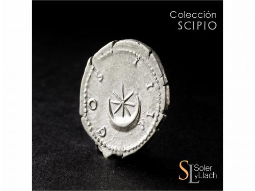 IMPERIO ROMANO. Denario. Acuñada el 134-138 d.C. ADRIANO. An