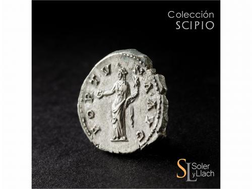 IMPERIO ROMANO. Denario. Acuñada el 134-138 d.C. ADRIANO. An