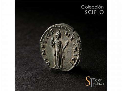 IMPERIO ROMANO. Denario. Acuñada el 128-137 d.C. SABINA. Anv