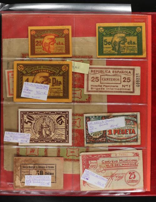 BILLETES LOCALES GUERRA CIVIL. Lote 230 billetes. Interesant