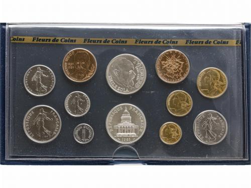 FRANCIA. Lote 2 series 12 monedas 1 Céntimo a 100 Francos (2