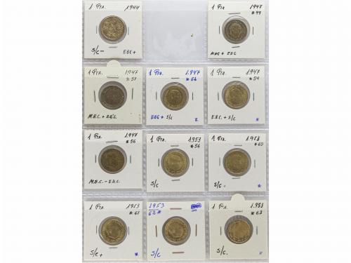 ESTADO ESPAÑOL. Lote 23 monedas 1 Peseta. 1944, 1947: (*49),