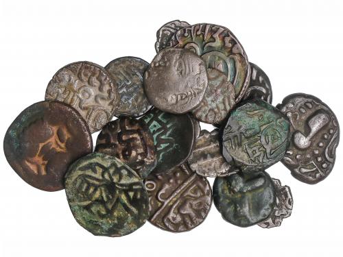 INDIA. Lote 19 monedas. Diferentes épocas. AR y AE. Contiene