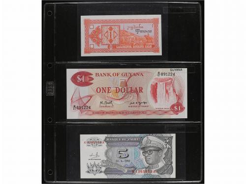 BILLETES EXTRANJEROS. Lote 37 billetes. Siglo XX. VARIOS PAI