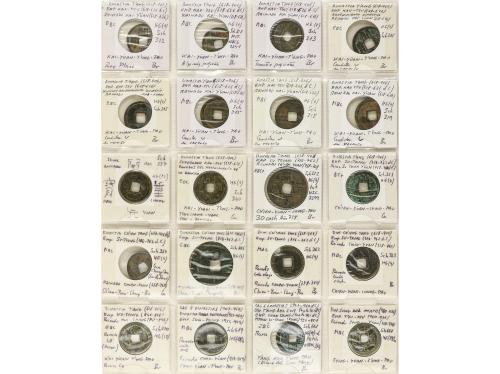 CHINA. Lote Más de 200 monedas. AE. Pequeña colección de mon