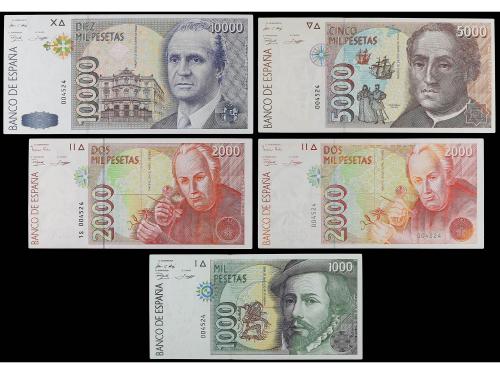 JUAN CARLOS I. Lote 10 billetes 1.000 (2), 2.000 (4), 5.000 