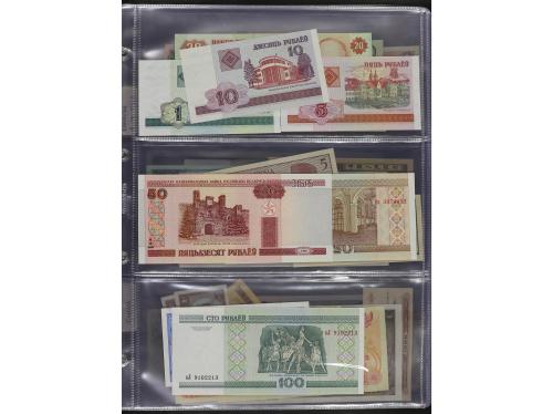 BILLETES EXTRANJEROS. Lote Más de 200 Billetes. Siglo XX. DI