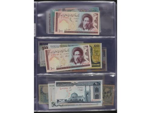 BILLETES EXTRANJEROS. Lote Más de 200 Billetes. Siglo XX. DI