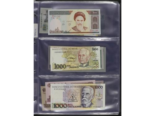 BILLETES EXTRANJEROS. Lote Más de 200 Billetes. Siglo XX. DI