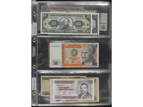 BILLETES EXTRANJEROS. Lote Más de 200 Billetes. Siglo XX. DI