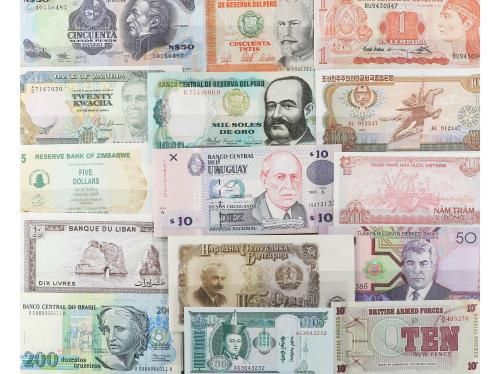 BILLETES EXTRANJEROS. Lote Más de 250 Billetes. Siglo XX. DI