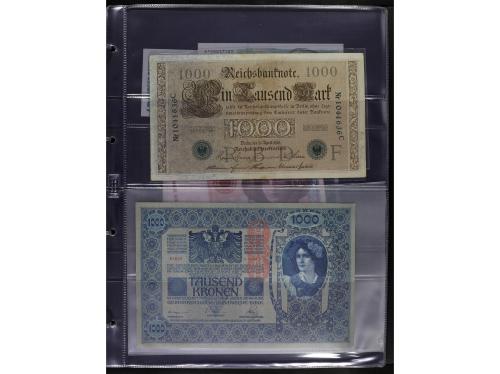 Lote Alrededor de 98 billletes. Siglo XX. Contiene billetes 