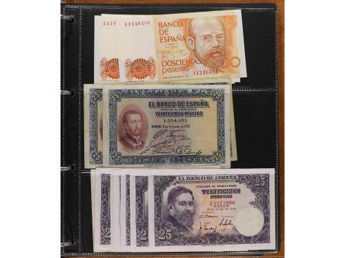 Lote 100 billetes 1 a 10.000 Pesetas. 1906 a 1985. Pequeña c