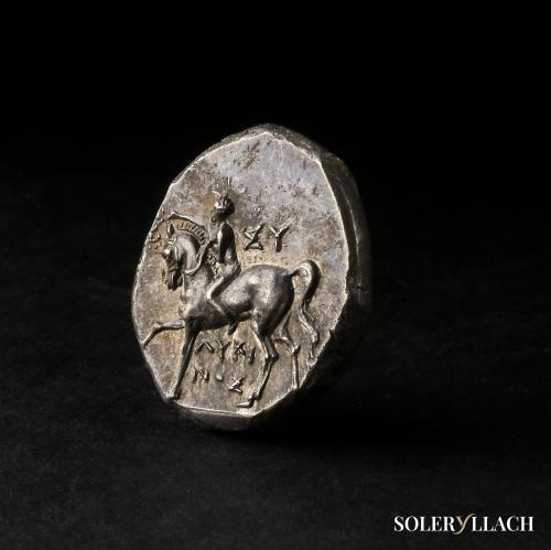 MONEDAS GRIEGAS. Didracma (Nomos). 272-240 a.C. CALABRIA. TA