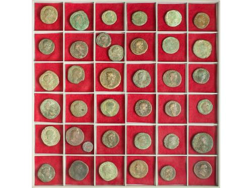 Lote alrededor de 175 monedas. AE. Varios emperadores, difer