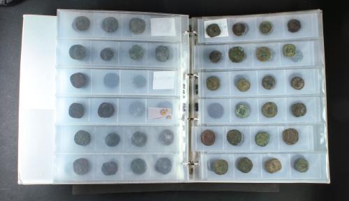 IMPERIO ROMANO. Lote alrededor de 325 monedas. AE. Varios em