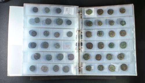 IMPERIO ROMANO. Lote alrededor de 325 monedas. AE. Varios em