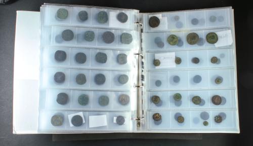 IMPERIO ROMANO. Lote alrededor de 325 monedas. AE. Varios em