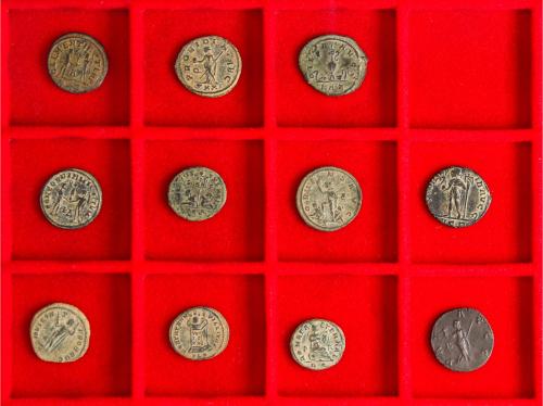 IMPERIO ROMANO. Lote 11 cobres. MAGNO MÁXIMO, DIOCLECIANO, C