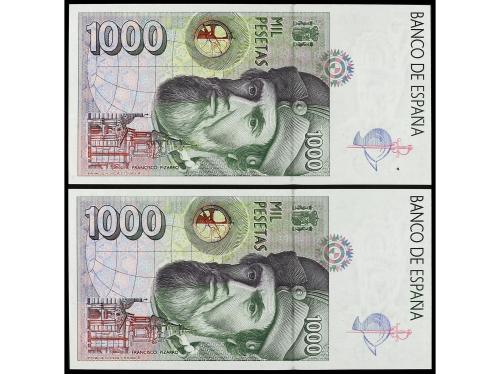 JUAN CARLOS I. Lote 2 billetes 1.000 Pesetas. 12 Octubre 199