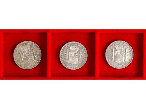 LOTES CENTENARIO. Lote 3 monedas 2 Pesetas. 1882 (2), 1905. 