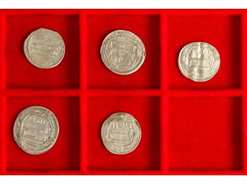 CALIFATO DE BAGDAD. Lote 5 monedas Dirhem. AR. Todos diferen