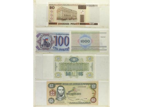 BILLETES EXTRANJEROS. Lote Más de 200 billetes. DIEFRENTES P