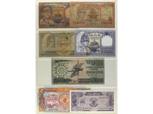 BILLETES EXTRANJEROS. Lote Más de 200 billetes. DIEFRENTES P