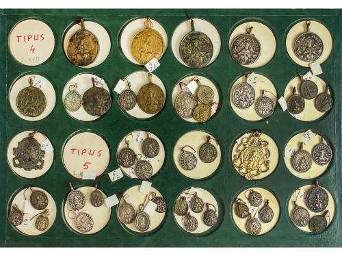 MEDALLAS ESPAÑOLAS. Colección Más de 5.000 Medallas. Siglo X