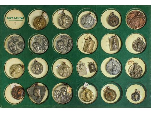 MEDALLAS ESPAÑOLAS. Colección Más de 5.000 Medallas. Siglo X