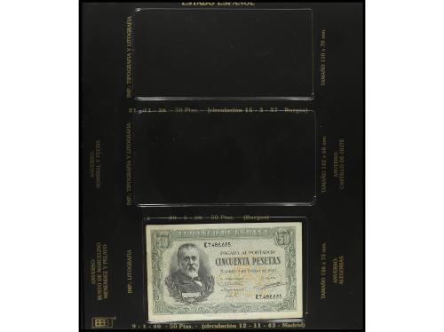 Lote 3 álbums con alrededor 40 billetes 1 Peseta a 5.000 Pes