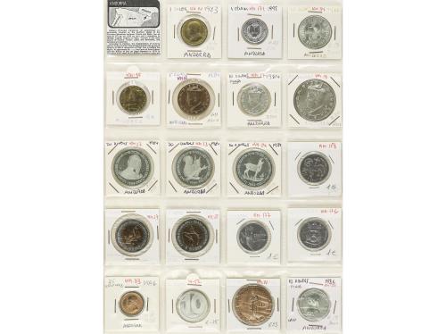 LOTES Y COLECCIONES EXTRANJERO. Lote 376 monedas. Siglo XIX-