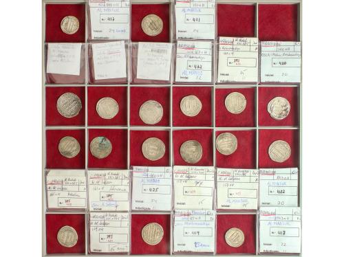 ABASIDAS. Lote 17 monedas Dirham. AL-MAHDI, AL-MANSUR. VARIA