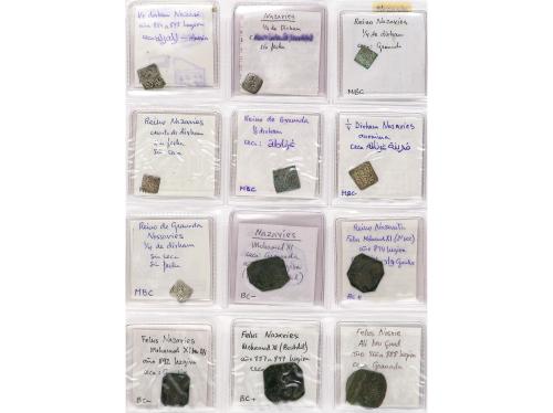 NAZARÍES. Lote 35 monedas con valores de 1/4, 1/2, 1 Dirham 