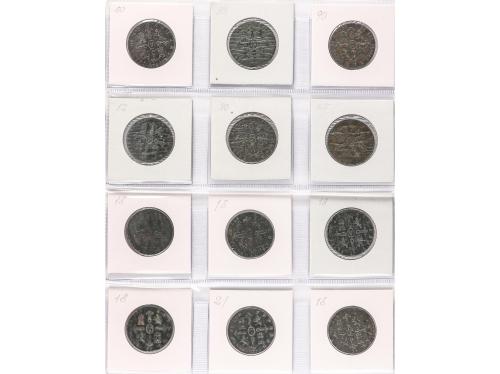 ISABEL II. Lote 12 monedas 8 Maravedís. 1836 a 1850. JUBIA. 