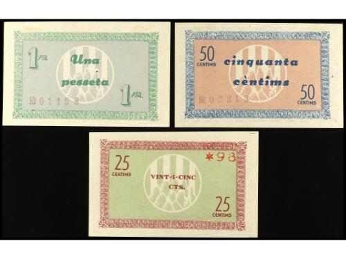 CATALUNYA. Lote 3 billetes 25, 50 Cèntims y 1 Pesseta. 10 Ma