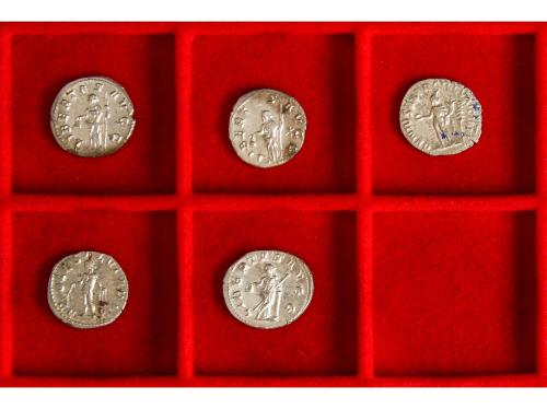 IMPERIO ROMANO. Lote 5 monedas Antoniniano. 251-254 d.C. TRE