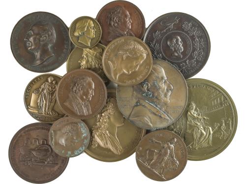 MEDALLAS ESPAÑOLAS. Lote 25 medallas. Siglo XVIII y XIX, 195