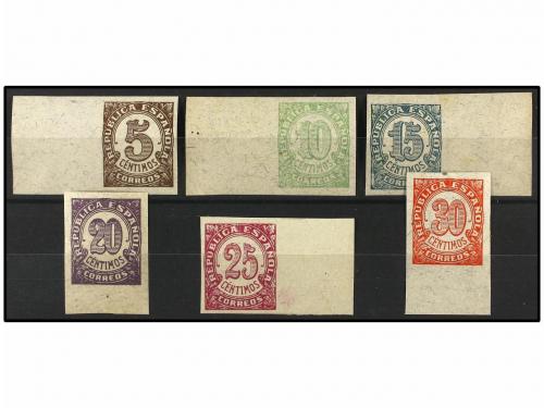 ** ESPAÑA. Ed. 745/50. SERIE COMPLETA SIN DENTAR (papel gris