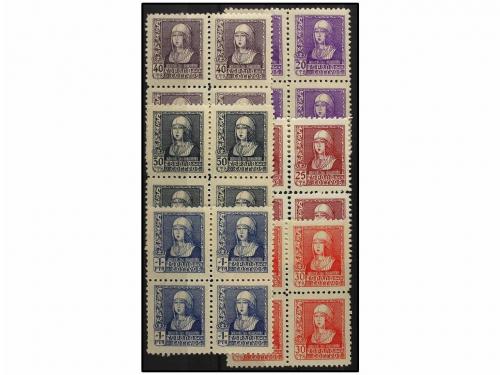 ** ESPAÑA. Ed. 855/60. SERIE COMPLETA en bloques de cuatro. 